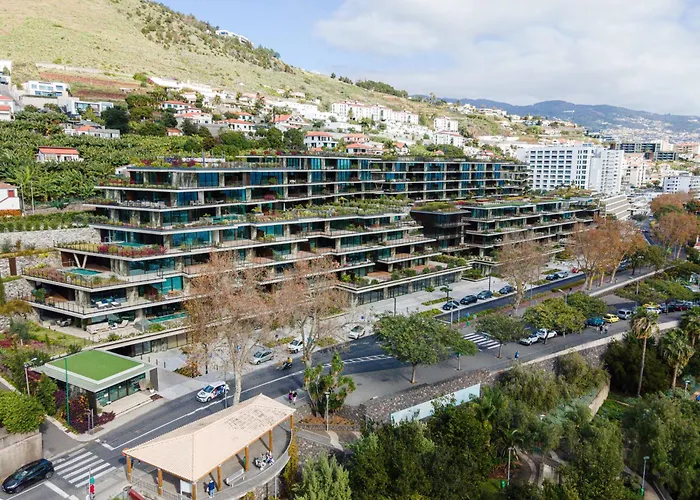 Savoy Monumentalis Va By Lm&ac Signature Funchal (Madeira)