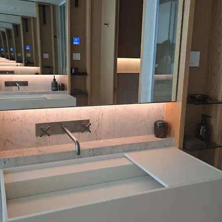 Savoy Monumentalis Va By Lm&ac Signature Funchal