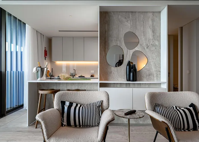 Savoy Monumentalis Va By Lm&ac Signature Funchal (Madeira)