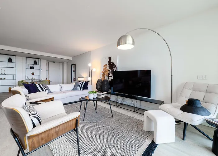 Lägenhet Savoy Monumentalis Va By Lm&ac Signature